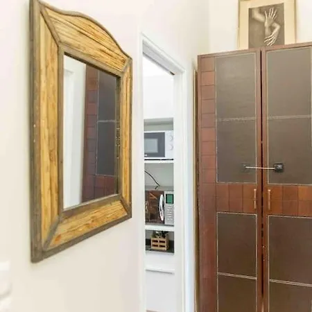 Studio Lumineux A 2 Min Du Metro + Lit Queen Size Ле-Лила