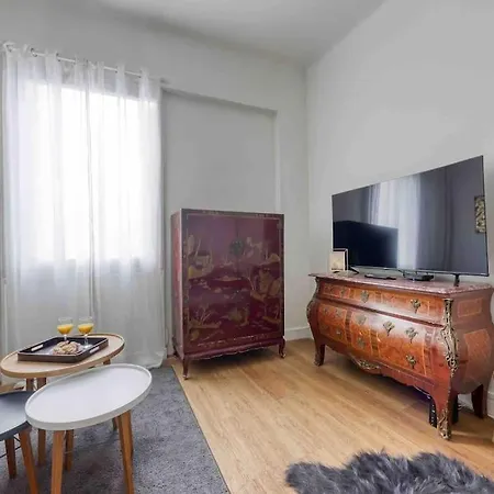 Studio Lumineux A 2 Min Du Metro + Lit Queen Size Апартаменты Ле-Лила